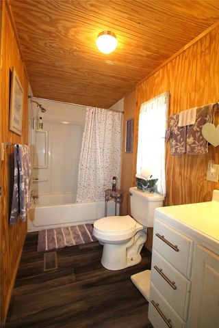 921 Crown Drive, Tool, TX 75143