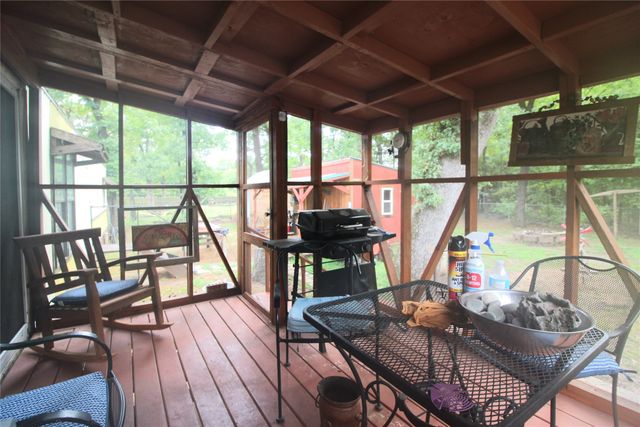 921 Crown Drive, Tool, TX 75143