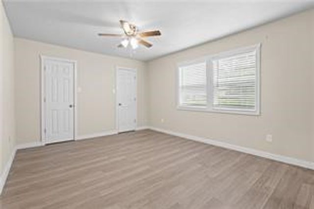 252 S Eastern Avenue, Gentry, AR 72734