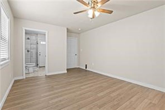 252 S Eastern Avenue, Gentry, AR 72734