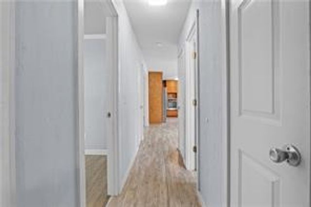 252 S Eastern Avenue, Gentry, AR 72734