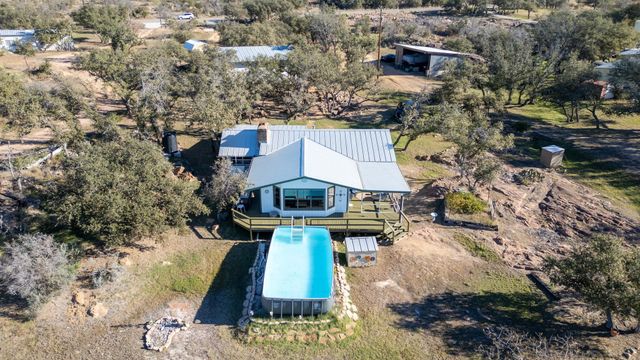 501 Bumpy Ridge DR, Burnet, TX 78611