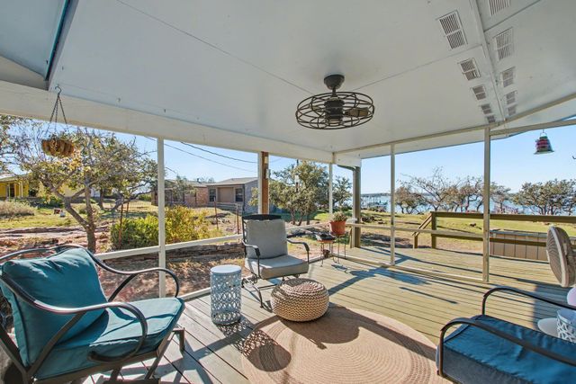 501 Bumpy Ridge DR, Burnet, TX 78611