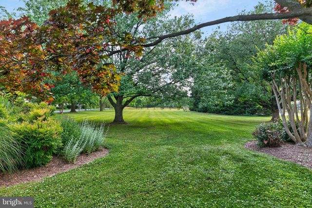 718 WHITEHALL BEACH RD, Annapolis, MD 21409