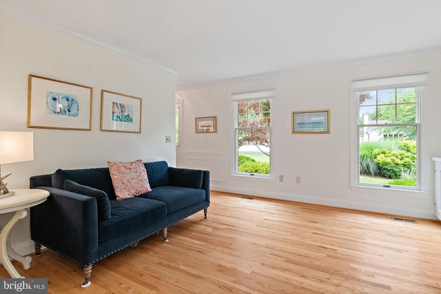 718 WHITEHALL BEACH RD, Annapolis, MD 21409