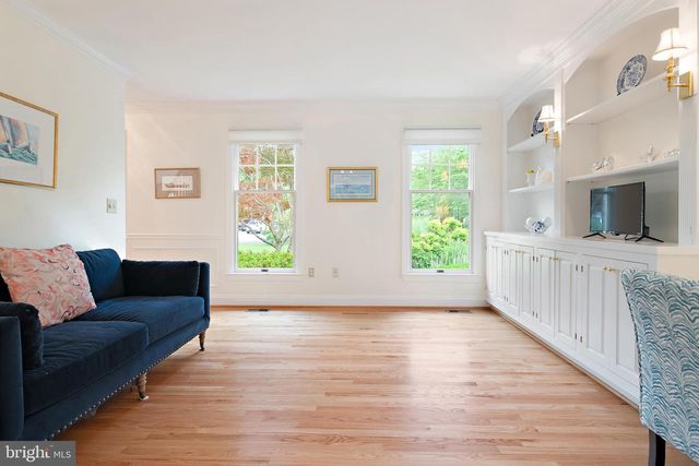 718 WHITEHALL BEACH RD, Annapolis, MD 21409
