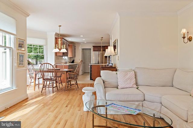 718 WHITEHALL BEACH RD, Annapolis, MD 21409