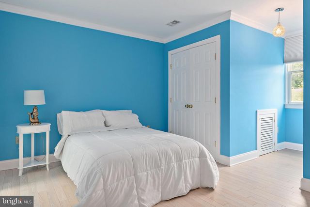 718 WHITEHALL BEACH RD, Annapolis, MD 21409