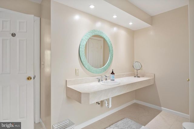 718 WHITEHALL BEACH RD, Annapolis, MD 21409