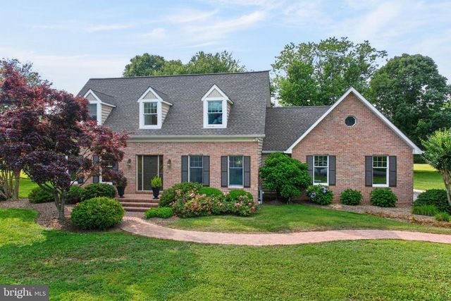 718 WHITEHALL BEACH RD, Annapolis, MD 21409