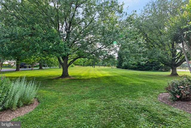 718 WHITEHALL BEACH RD, Annapolis, MD 21409