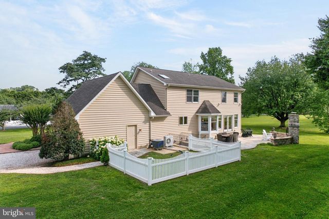718 WHITEHALL BEACH RD, Annapolis, MD 21409