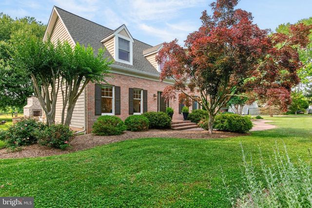 718 WHITEHALL BEACH RD, Annapolis, MD 21409