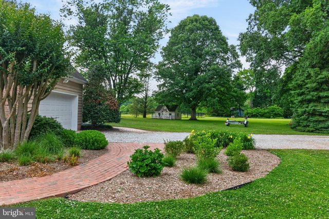 718 WHITEHALL BEACH RD, Annapolis, MD 21409