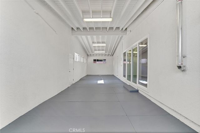 20300 Sherman Way, Winnetka, CA 91306