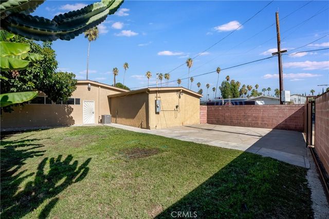 20300 Sherman Way, Winnetka, CA 91306