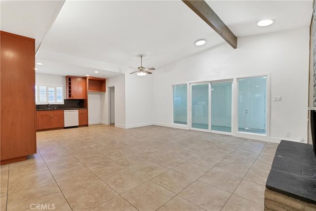 20300 Sherman Way, Winnetka, CA 91306