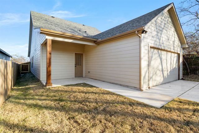 1804 Vincennes Street, Fort Worth, TX 76105