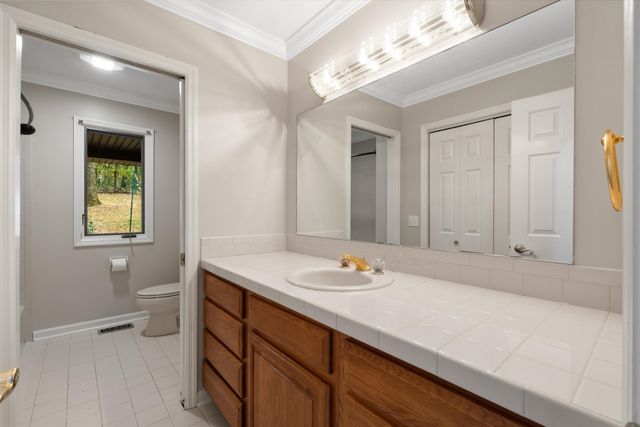 114 Forrest Valley Ct, Nashville, TN 37209