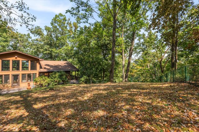 114 Forrest Valley Ct, Nashville, TN 37209
