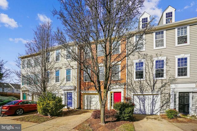 45482 PINE TRAIL TER, Sterling, VA 20164