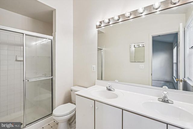 45482 PINE TRAIL TER, Sterling, VA 20164