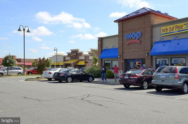 45482 PINE TRAIL TER, Sterling, VA 20164