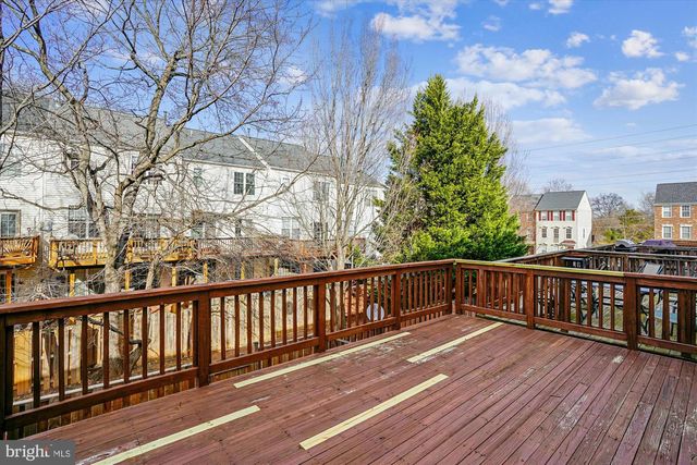 45482 PINE TRAIL TER, Sterling, VA 20164