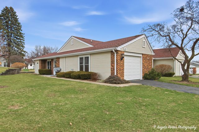 7112 Nassau Court, Fox Lake, IL 60020