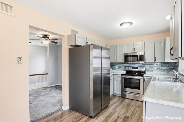 7112 Nassau Court, Fox Lake, IL 60020