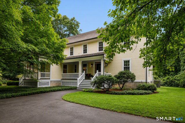 116 West Avon Road, Farmington, CT 06085