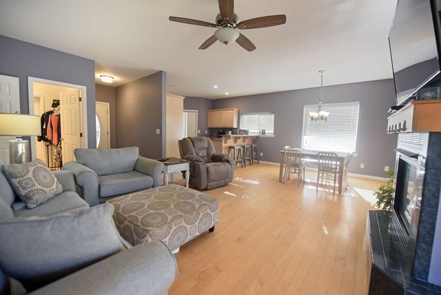 154 Hollyanne Pond, Hayesville, NC 28904