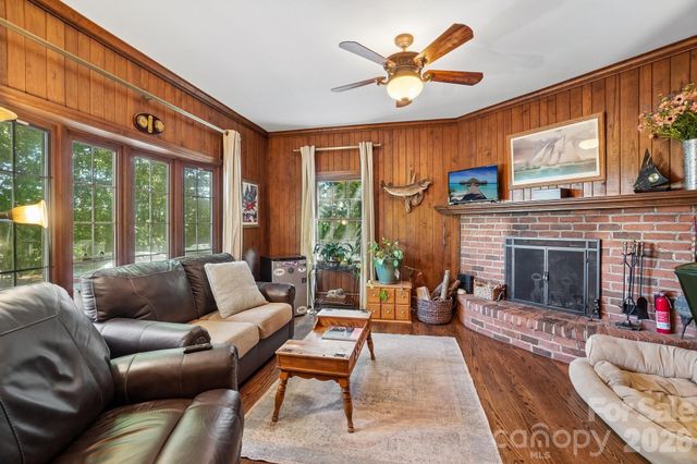 138 Woods End Road, Rutherfordton, NC 28139