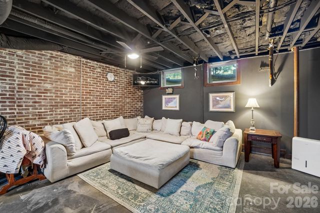 138 Woods End Road, Rutherfordton, NC 28139