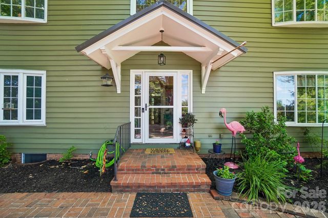 138 Woods End Road, Rutherfordton, NC 28139