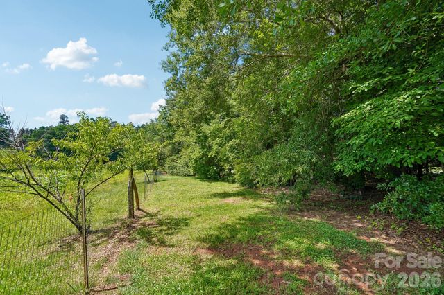 138 Woods End Road, Rutherfordton, NC 28139