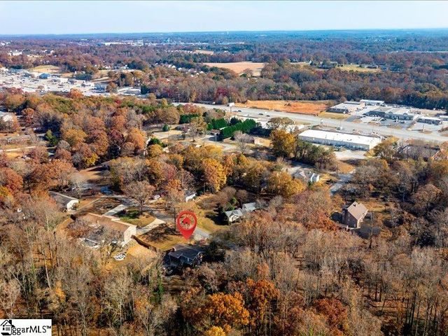 114 Casa Loma Drive, Taylors, SC 29687