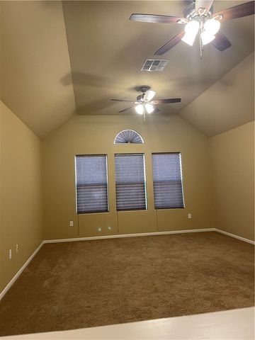 320 San Jose St, Portland, TX 78374