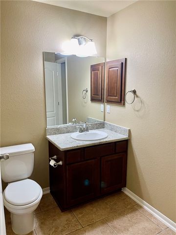 320 San Jose St, Portland, TX 78374