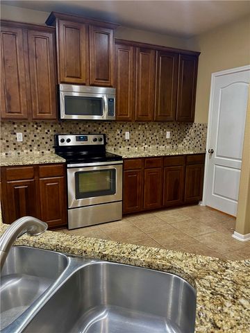 320 San Jose St, Portland, TX 78374