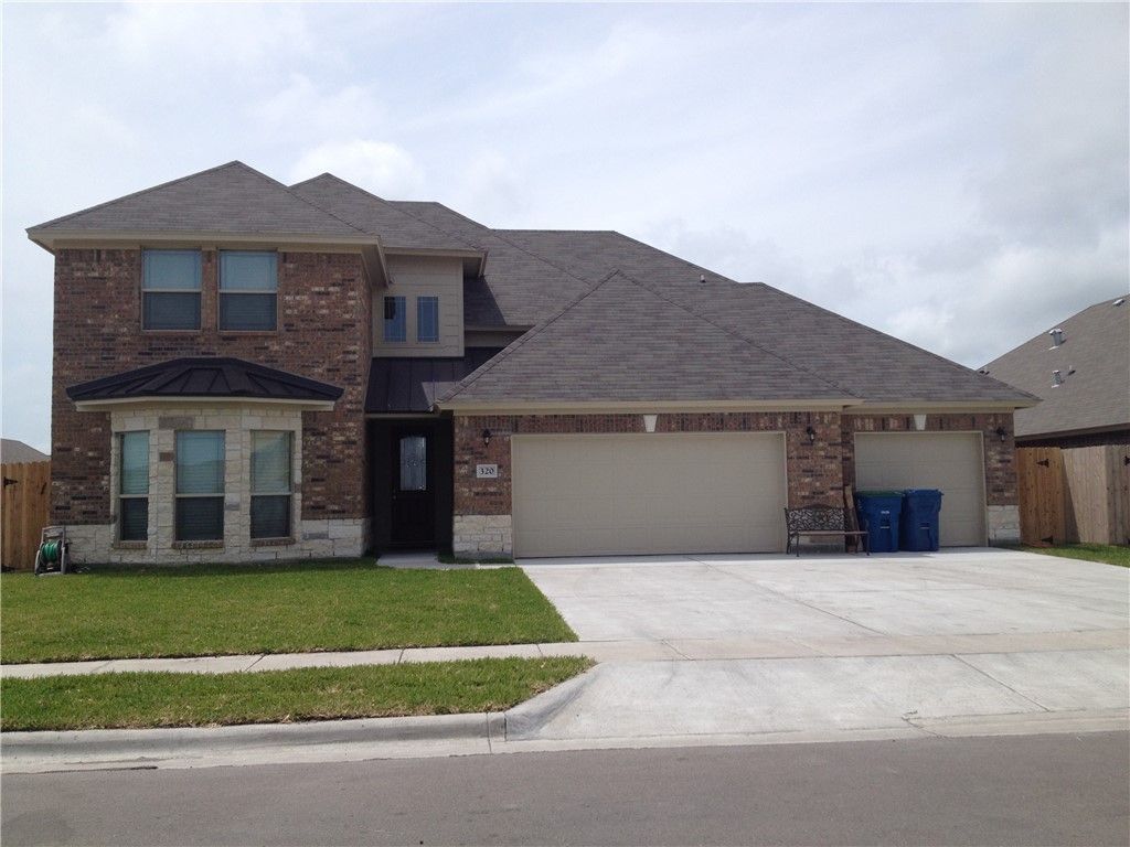 320 San Jose St, Portland, TX 78374