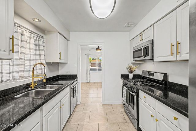 7229 E Virginia Avenue, Scottsdale, AZ 85257