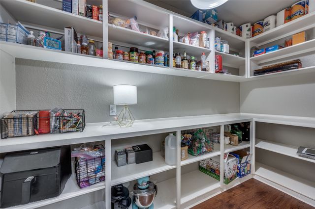 12106 Landlock Drive, Dallas, TX 75218