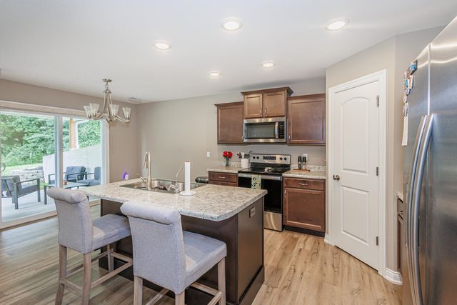 2905 N GARTH AVE, Columbia, MO 65202