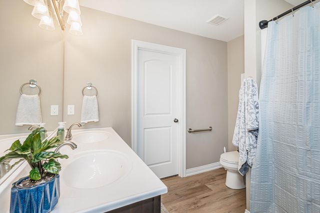 2905 N GARTH AVE, Columbia, MO 65202