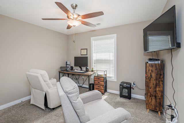 2905 N GARTH AVE, Columbia, MO 65202