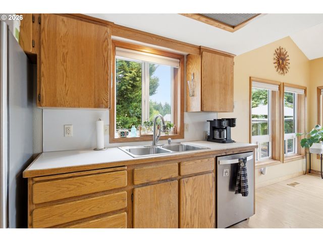 15000 Ne 223RD Cir, Battle Ground, WA 98604