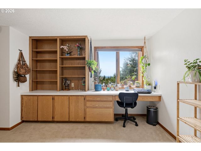 15000 Ne 223RD Cir, Battle Ground, WA 98604