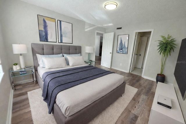 7604 ABBEY LANE 214, Tampa, FL 33617