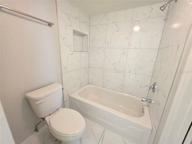 7604 ABBEY LANE 214, Tampa, FL 33617